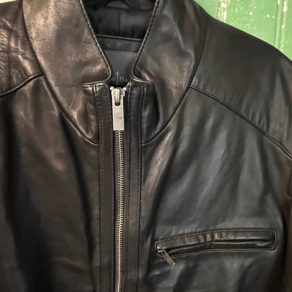 Cole Haan Unisex Sleek Black Leather Jacket Lambskin - Picture 4 of 12